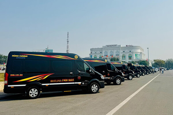 Thuê xe limousine 11 chỗ