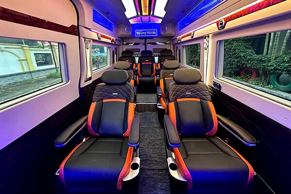 Thuê xe limousine 9 chỗ